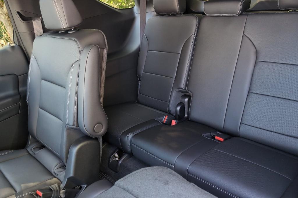 new 2026 Chevrolet Traverse car