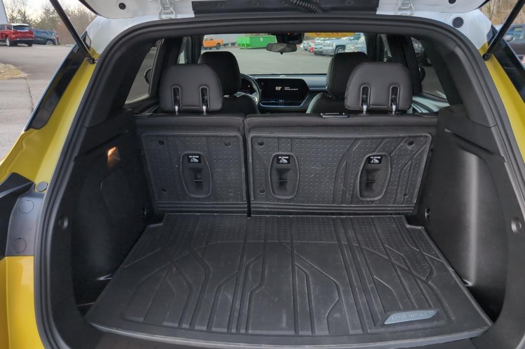 used 2024 Chevrolet TrailBlazer car, priced at $26,404