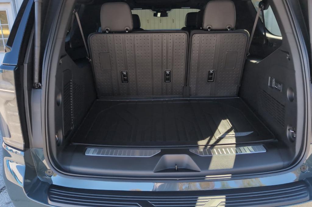 new 2026 Chevrolet Suburban car, priced at $85,500