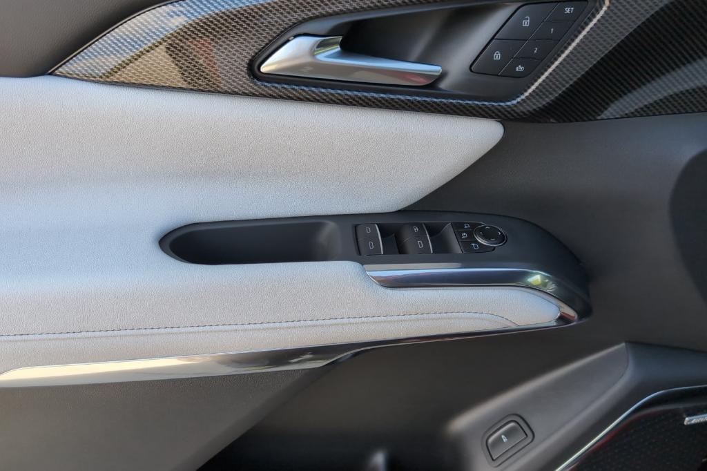 new 2026 Chevrolet Traverse car, priced at $60,410