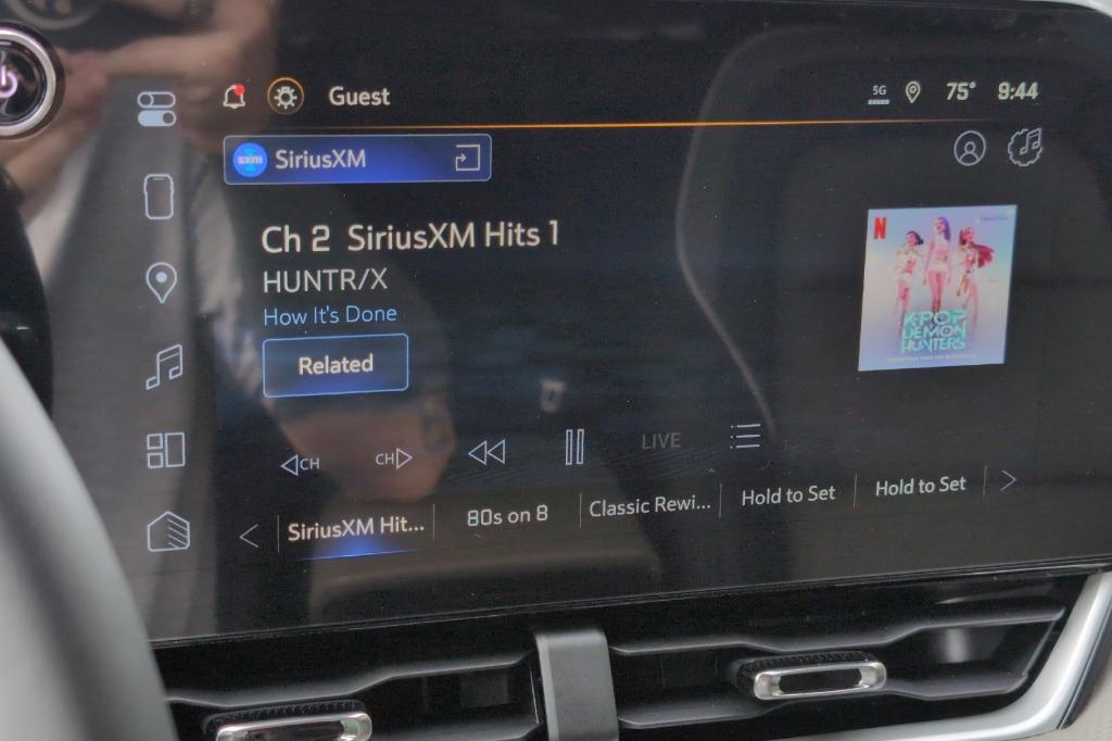 new 2026 Chevrolet Equinox car, priced at $35,435