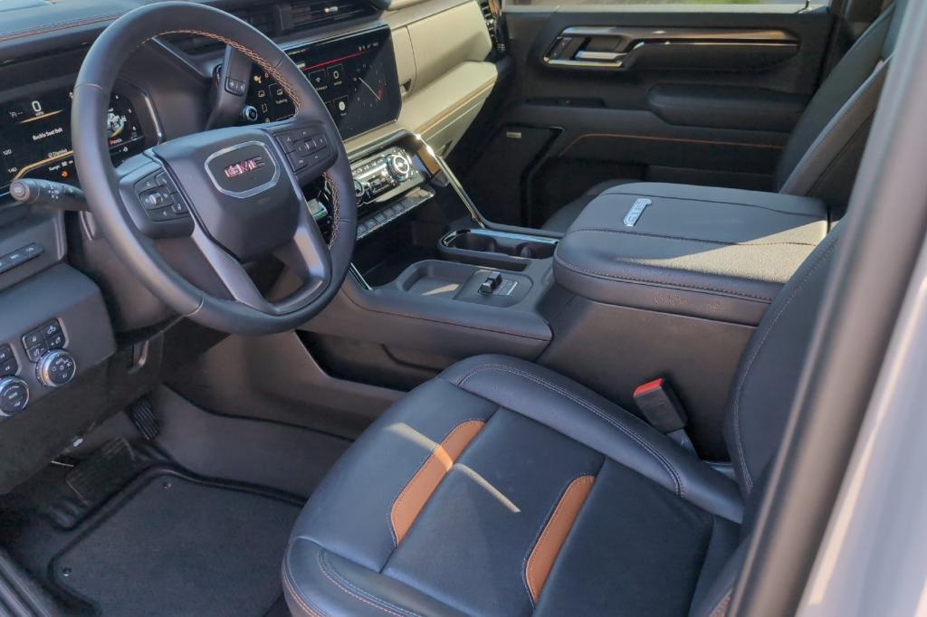 used 2025 GMC Sierra 2500 car, priced at $77,956