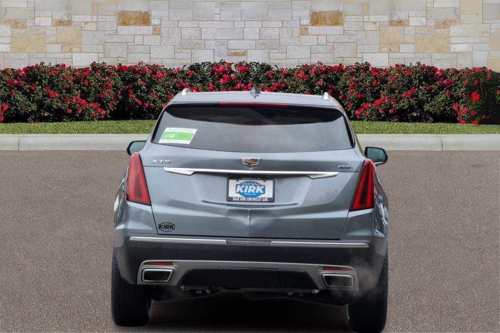 used 2021 Cadillac XT5 car, priced at $28,952
