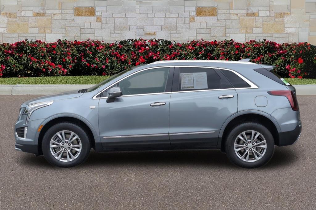 used 2021 Cadillac XT5 car, priced at $28,952