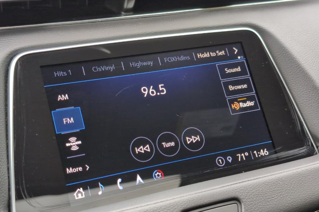 used 2023 Cadillac XT4 car, priced at $27,991