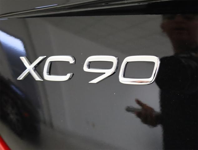 new 2025 Volvo XC90 car, priced at $68,955