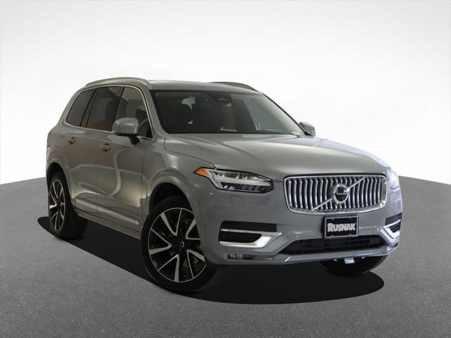 new 2025 Volvo XC90 car, priced at $68,690