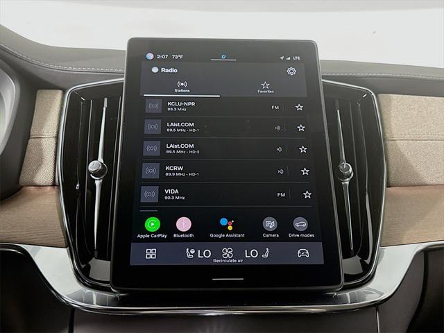 new 2025 Volvo XC90 car, priced at $73,495