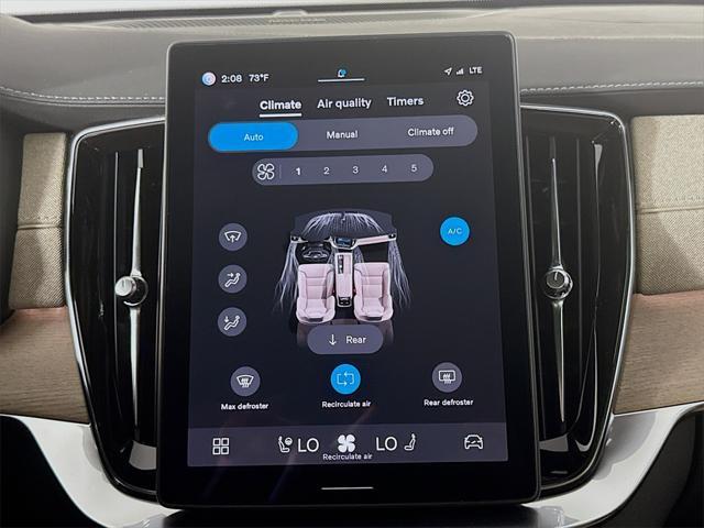 new 2025 Volvo XC90 car, priced at $73,495
