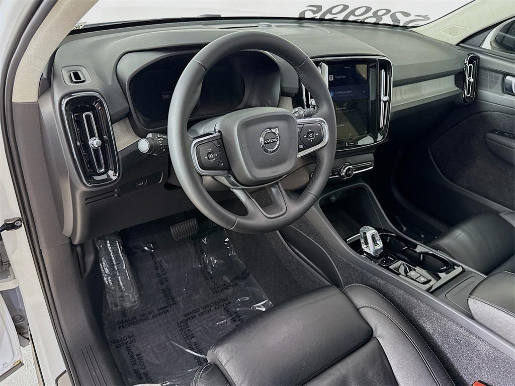 used 2023 Volvo XC40 car, priced at $26,566