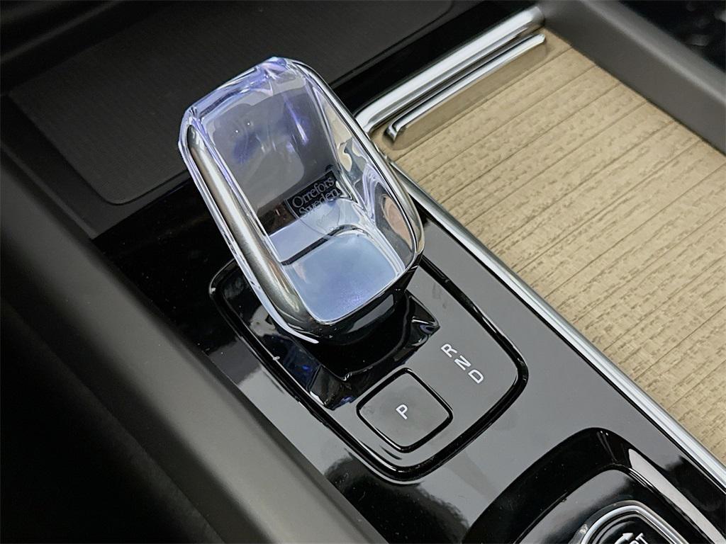 new 2026 Volvo XC60 car, priced at $57,985