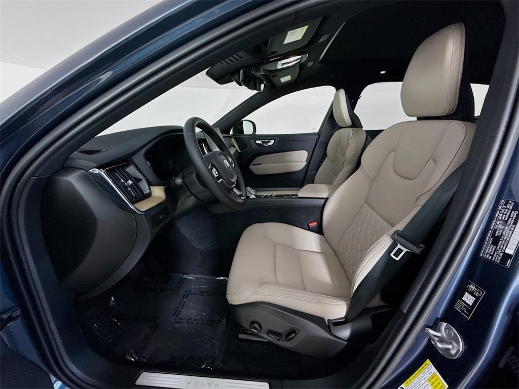 new 2026 Volvo XC60 car, priced at $57,985