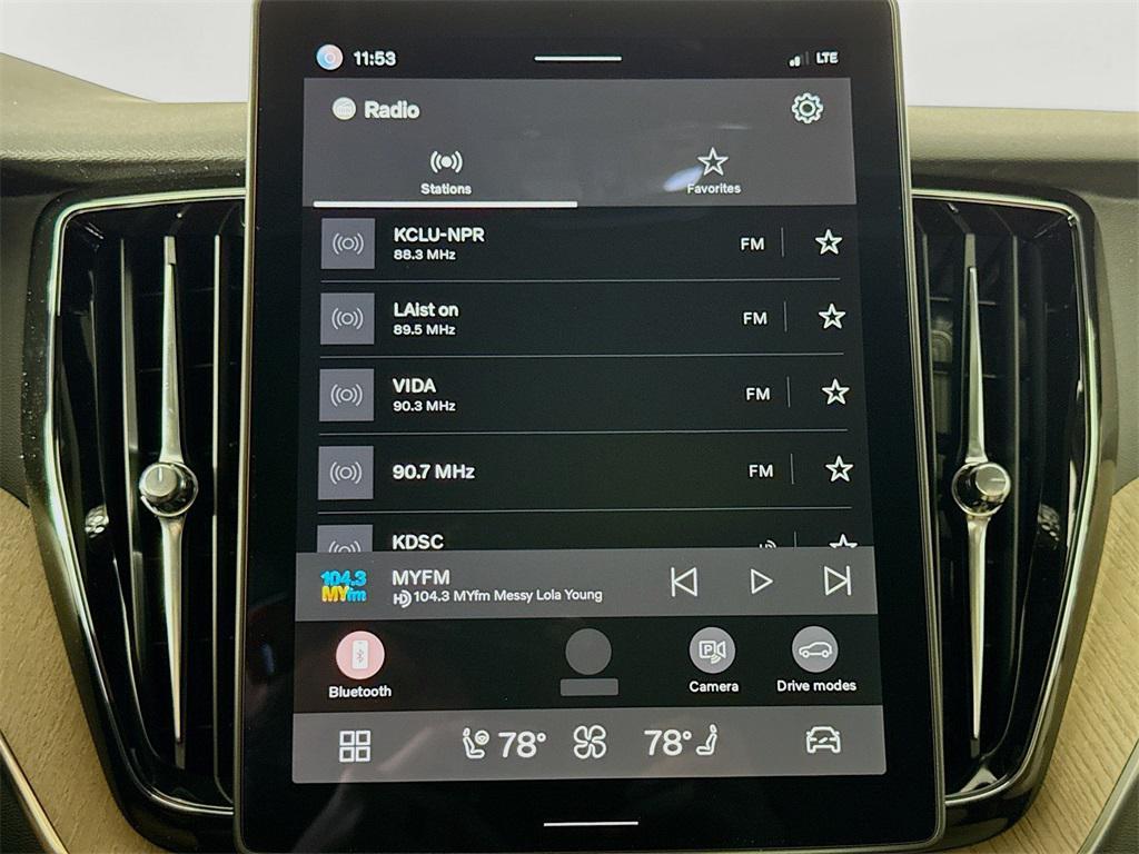 new 2026 Volvo XC60 car, priced at $57,985