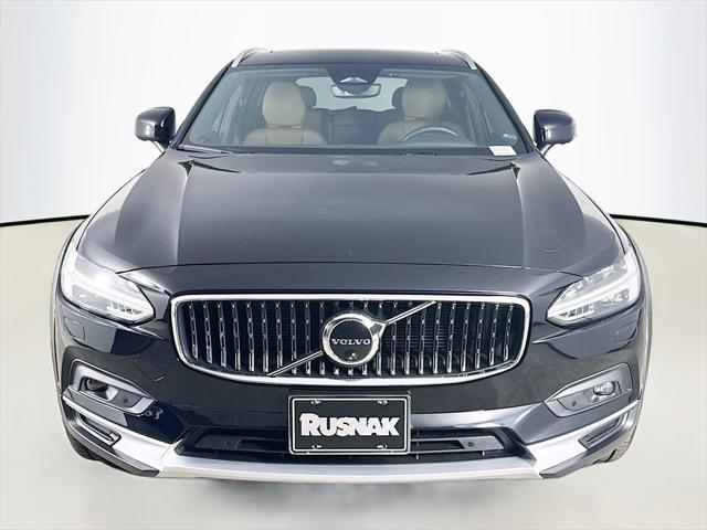 used 2025 Volvo V90 Cross Country car, priced at $59,595
