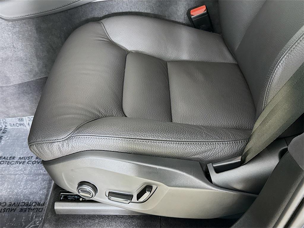 used 2025 Volvo XC90 car, priced at $57,613