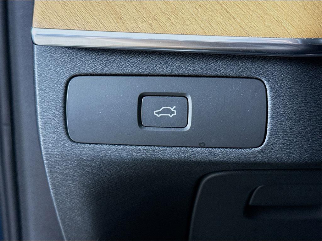 used 2025 Volvo XC90 car, priced at $57,613