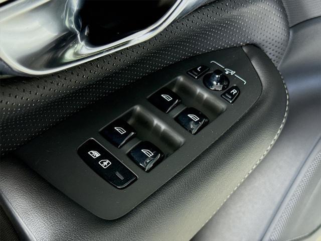 used 2021 Volvo XC90 car, priced at $32,595