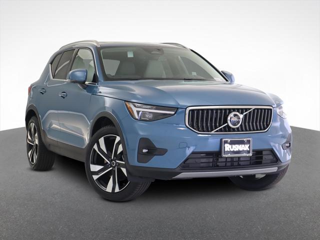 new 2024 Volvo XC40 car, priced at $51,195