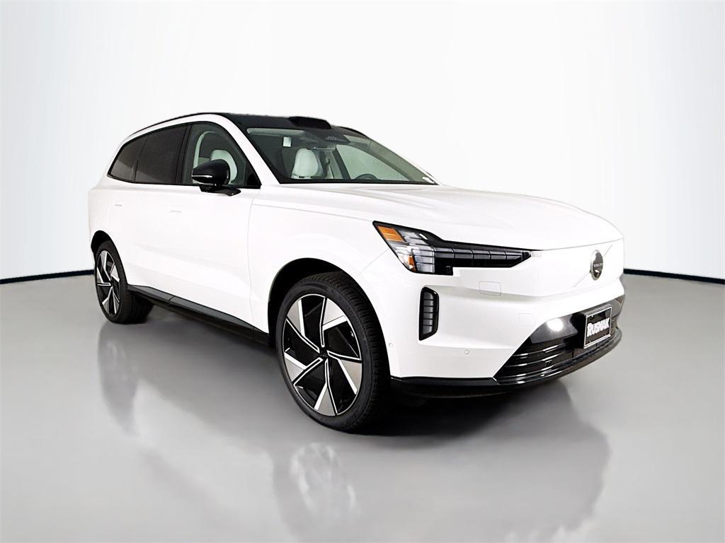 new 2025 Volvo EX90 car, priced at $82,390