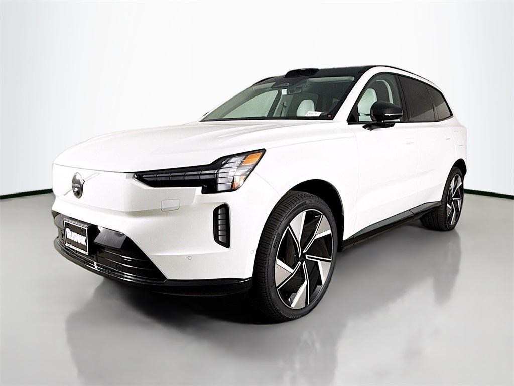 new 2025 Volvo EX90 car, priced at $82,390