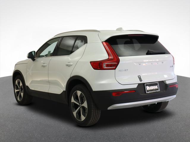 new 2025 Volvo XC40 car, priced at $46,015