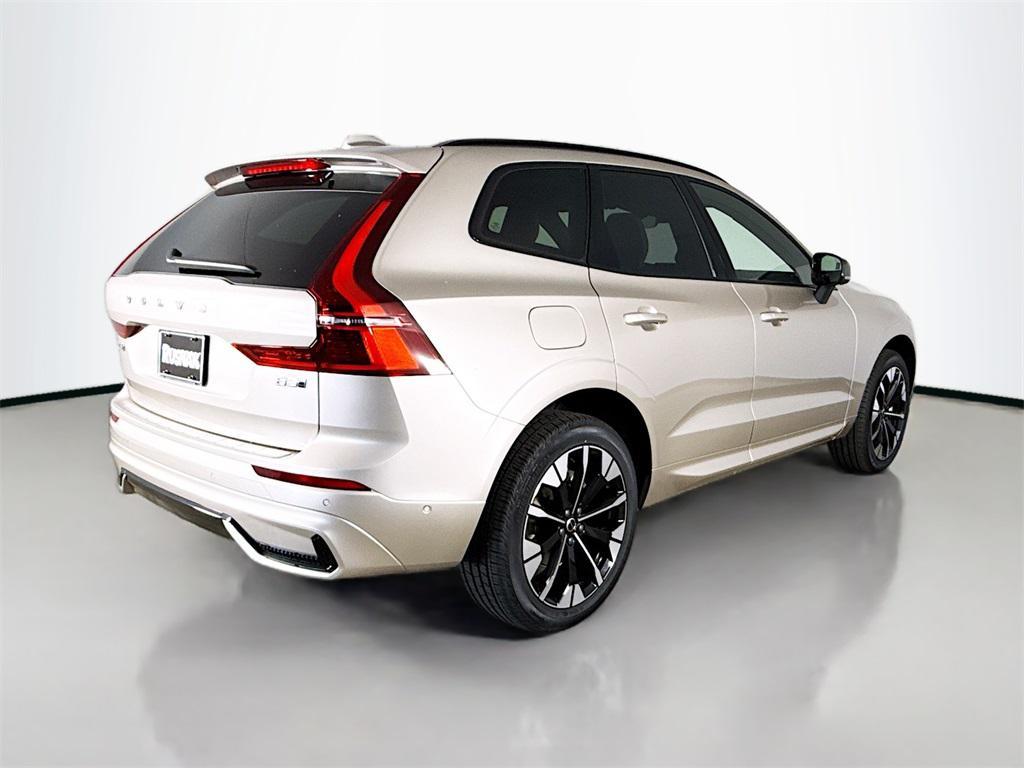 new 2026 Volvo XC60 car, priced at $57,985