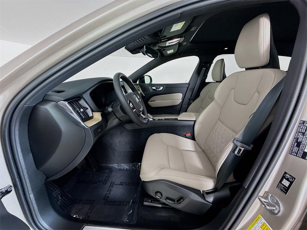 new 2026 Volvo XC60 car, priced at $57,985