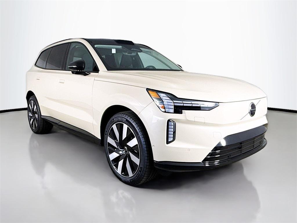 new 2025 Volvo EX90 car, priced at $83,825