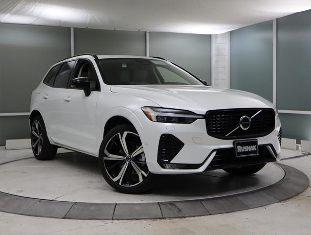 new 2025 Volvo XC60 car, priced at $60,635