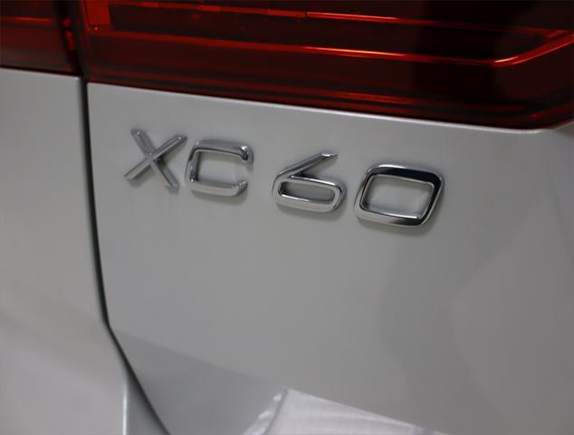 new 2025 Volvo XC60 car, priced at $60,635