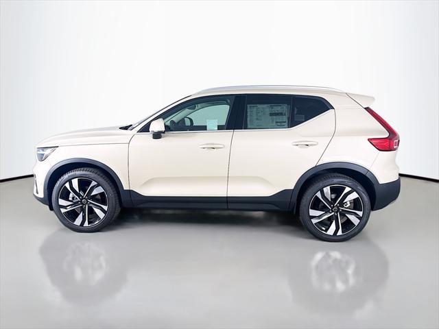 new 2025 Volvo XC40 car, priced at $51,565