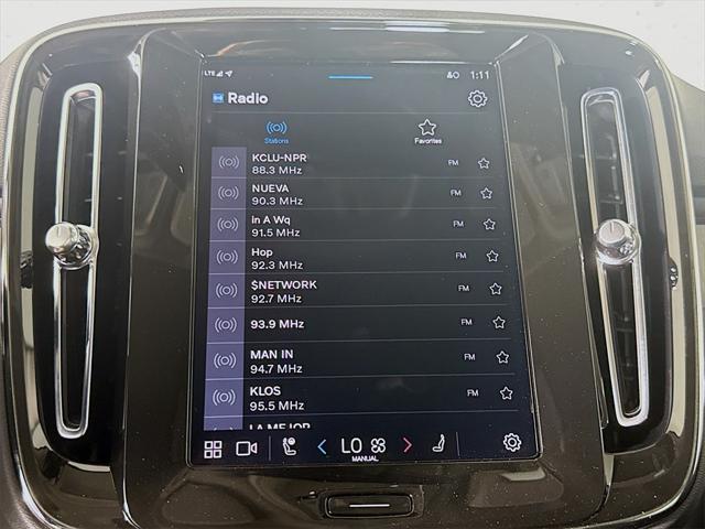 new 2025 Volvo XC40 car, priced at $51,565