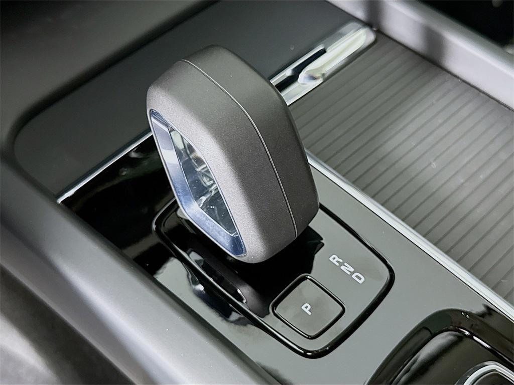 used 2025 Volvo XC60 car, priced at $47,998