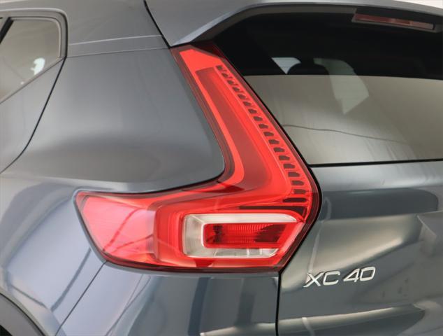 used 2021 Volvo XC40 car, priced at $26,321