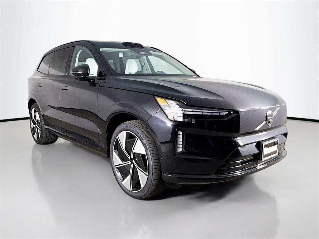 new 2025 Volvo EX90 car, priced at $87,390