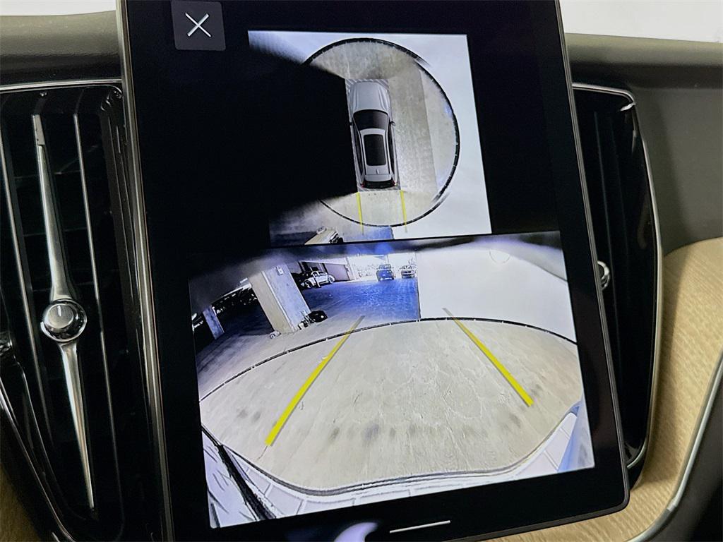 new 2026 Volvo XC60 car, priced at $57,985