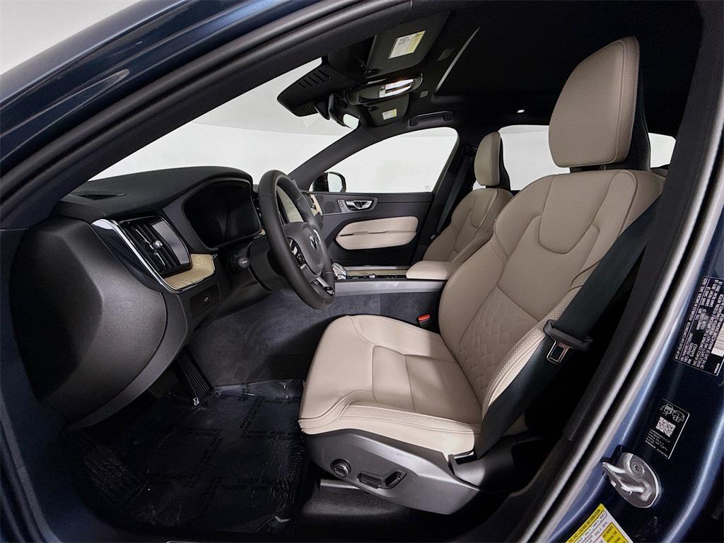 new 2026 Volvo XC60 car, priced at $57,985