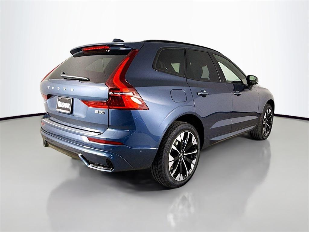 new 2026 Volvo XC60 car, priced at $57,985