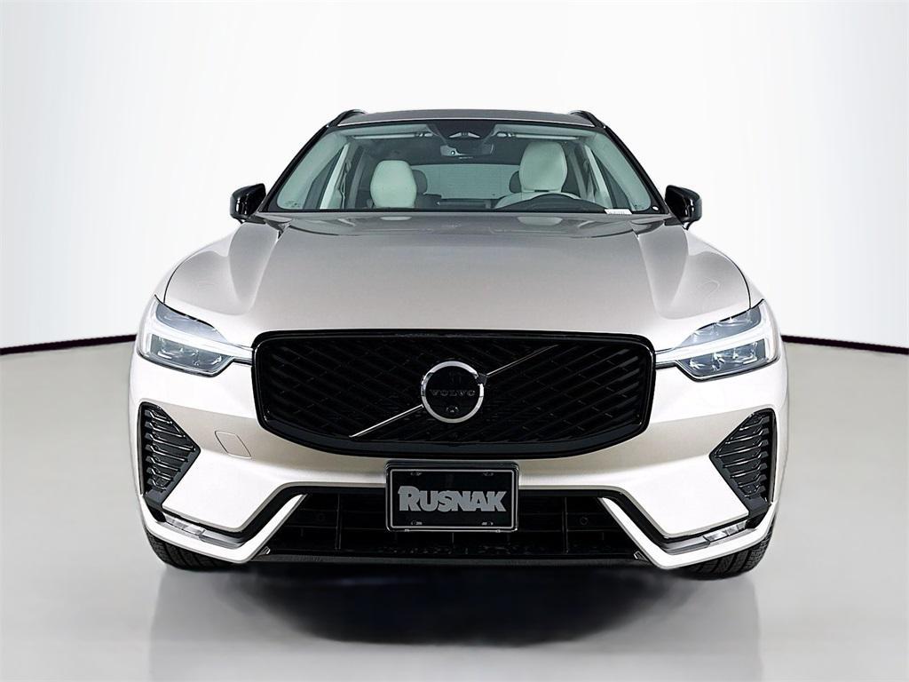 new 2026 Volvo XC60 car, priced at $62,800