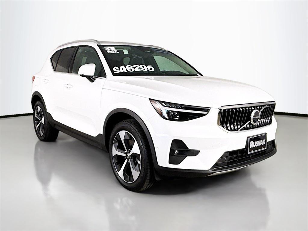 used 2025 Volvo XC40 car, priced at $46,295