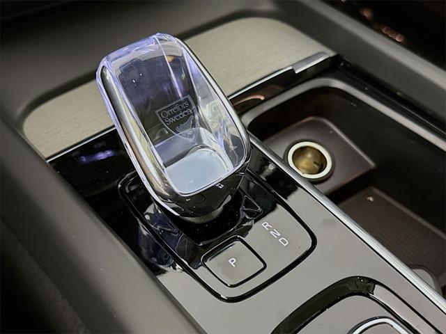 new 2025 Volvo XC60 Plug-In Hybrid car, priced at $71,485