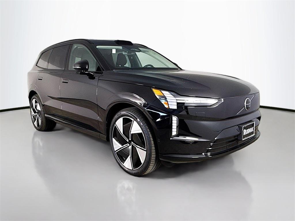 new 2025 Volvo EX90 car, priced at $94,745
