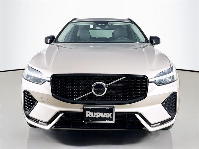 new 2025 Volvo XC60 Plug-In Hybrid car, priced at $66,650