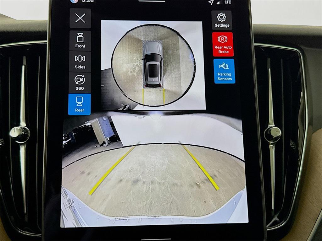 new 2026 Volvo XC60 Plug-In Hybrid car, priced at $69,315