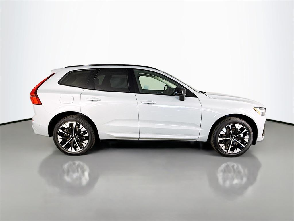 new 2026 Volvo XC60 Plug-In Hybrid car, priced at $69,315