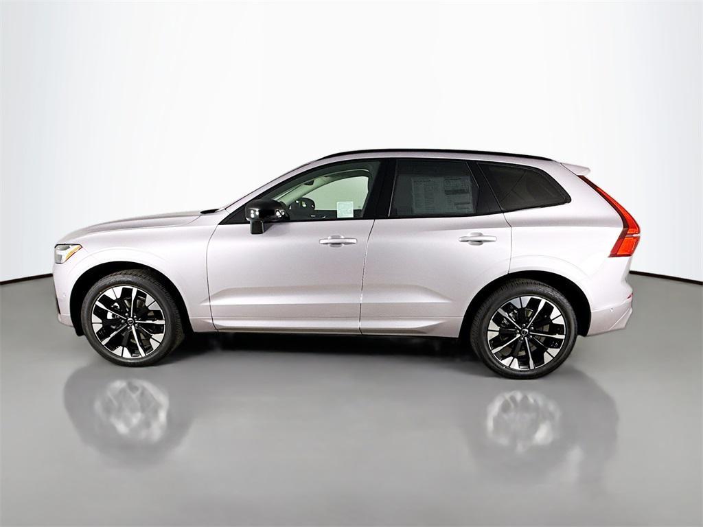 new 2026 Volvo XC60 car, priced at $58,015