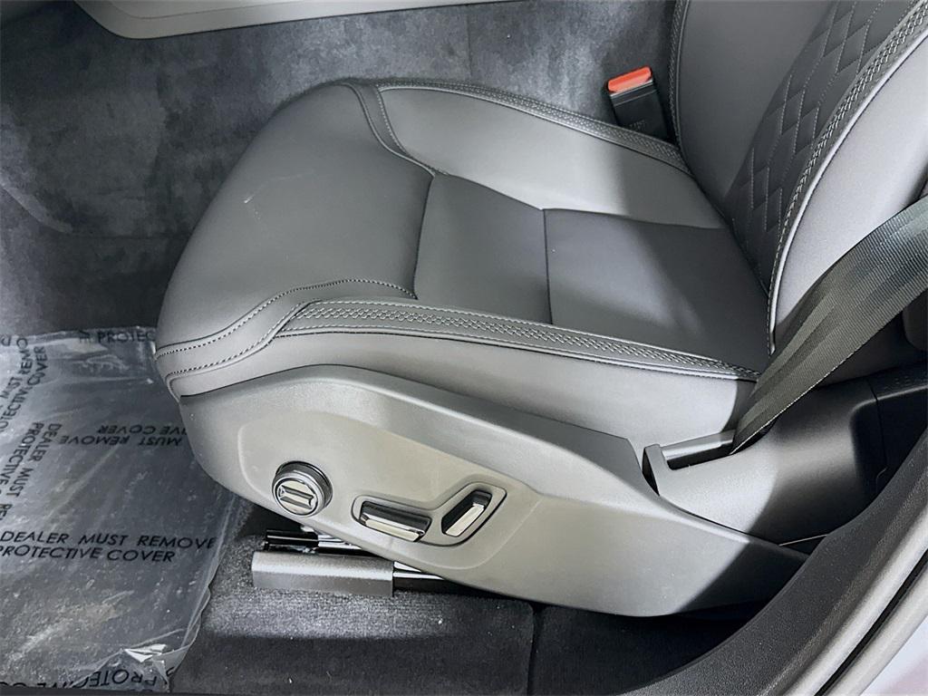 new 2026 Volvo XC60 car, priced at $58,015