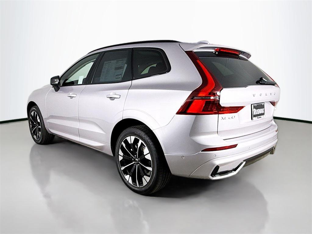 new 2026 Volvo XC60 car, priced at $58,015
