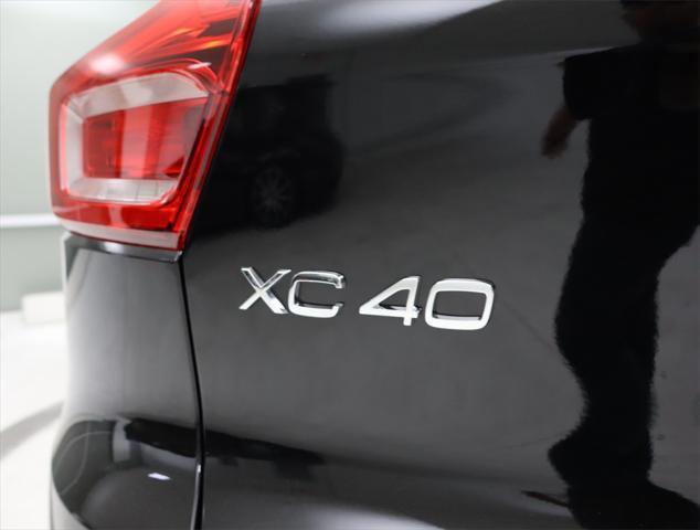 new 2025 Volvo XC40 car, priced at $49,225