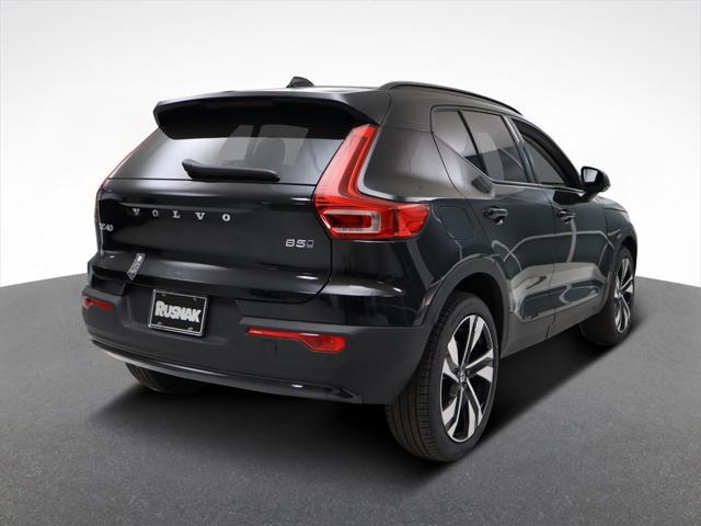 new 2025 Volvo XC40 car, priced at $49,225